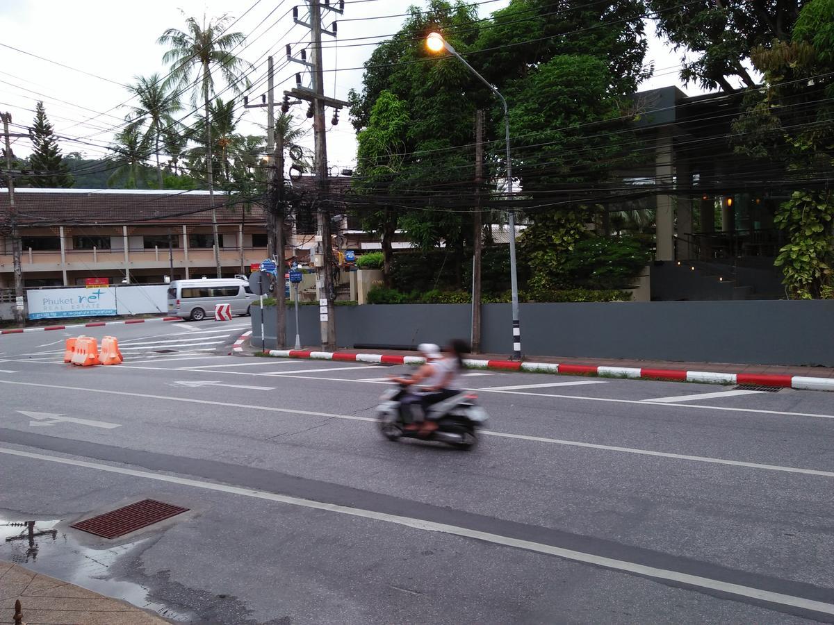 Taj Phuket Inn Patong Bagian luar foto